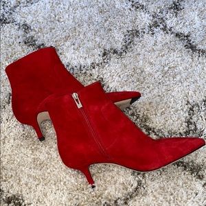 via spiga maggie pointed toe bootie